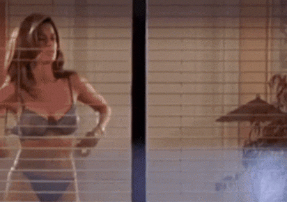 Rhona-Mitra-topless-gif-9.gif