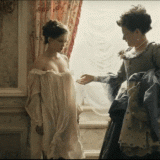 Naked-gifs-Lea-Seydoux-1
